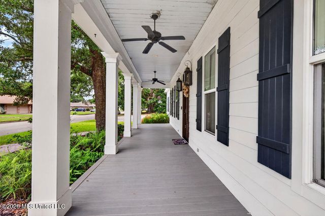 125 Espy Avenue, Pass Christian, MS 39571