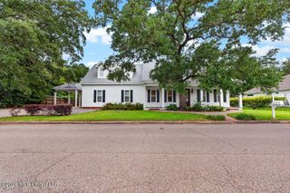 125 Espy Avenue, Pass Christian, MS 39571
