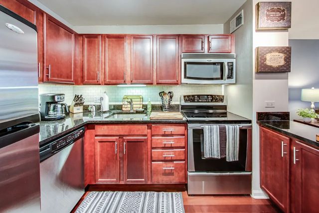 222 E PEARSON Street 2307, Chicago, IL 60611