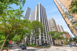 222 E PEARSON Street 2307, Chicago, IL 60611