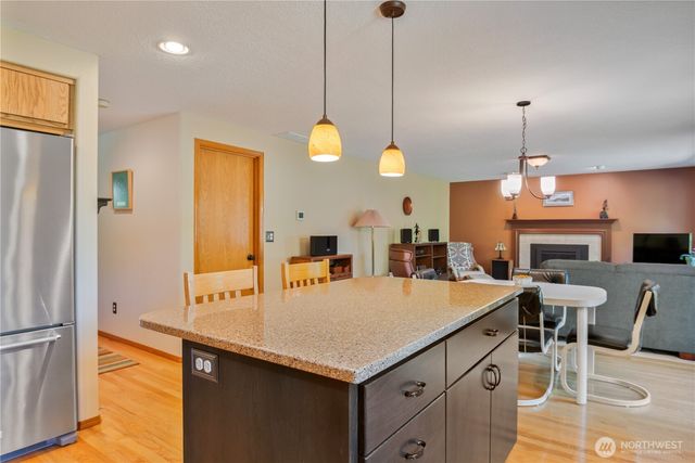2539 E Lynnwood Drive, Longview, WA 98632