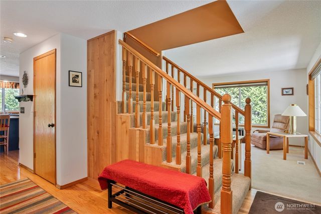 2539 E Lynnwood Drive, Longview, WA 98632