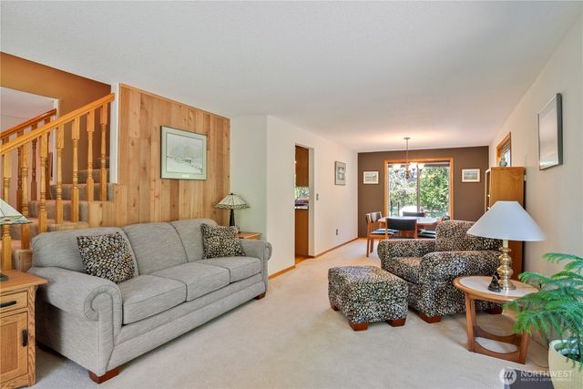 2539 E Lynnwood Drive, Longview, WA 98632