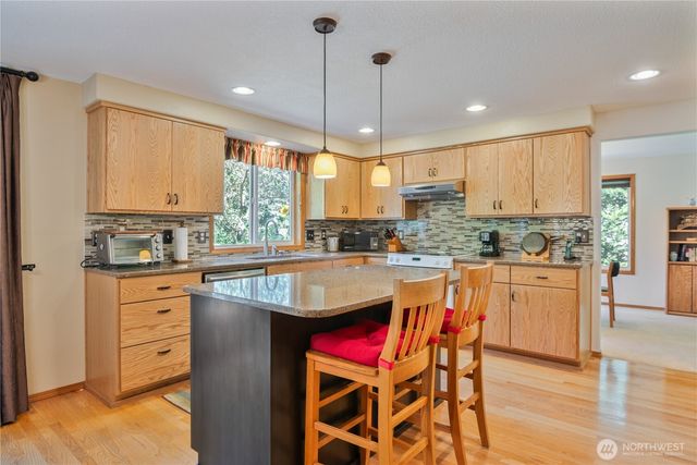 2539 E Lynnwood Drive, Longview, WA 98632