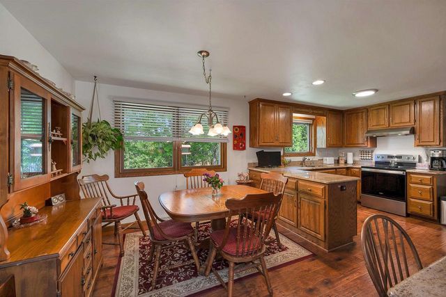2651 VAN BEEK ROAD, Green Bay, WI 54311