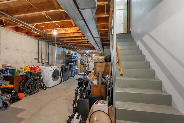 2651 VAN BEEK ROAD, Green Bay, WI 54311