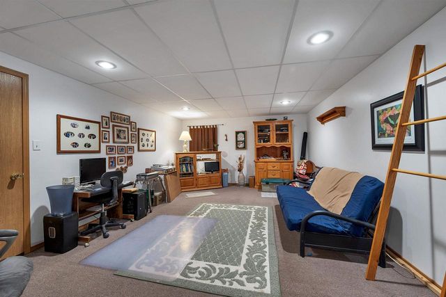 2651 VAN BEEK ROAD, Green Bay, WI 54311