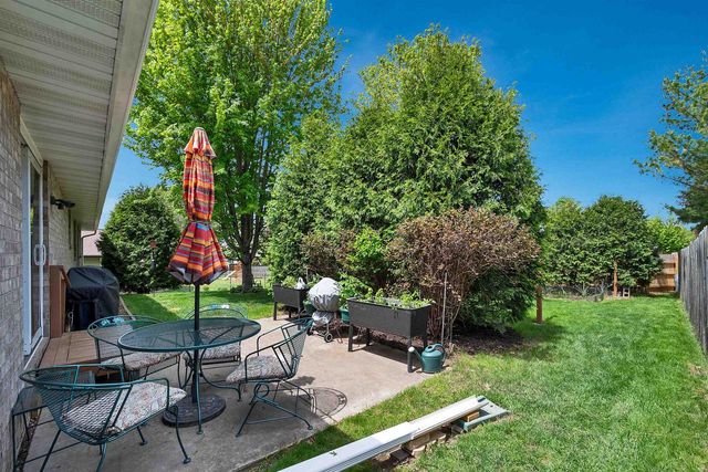 2651 VAN BEEK ROAD, Green Bay, WI 54311