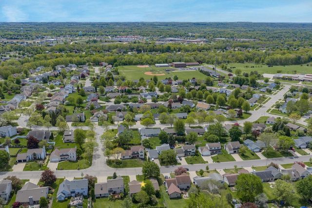 2651 VAN BEEK ROAD, Green Bay, WI 54311