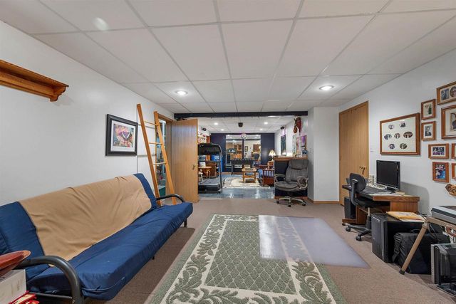 2651 VAN BEEK ROAD, Green Bay, WI 54311