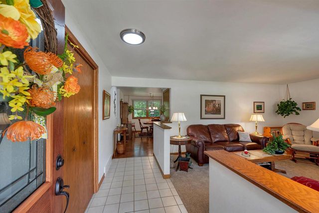 2651 VAN BEEK ROAD, Green Bay, WI 54311
