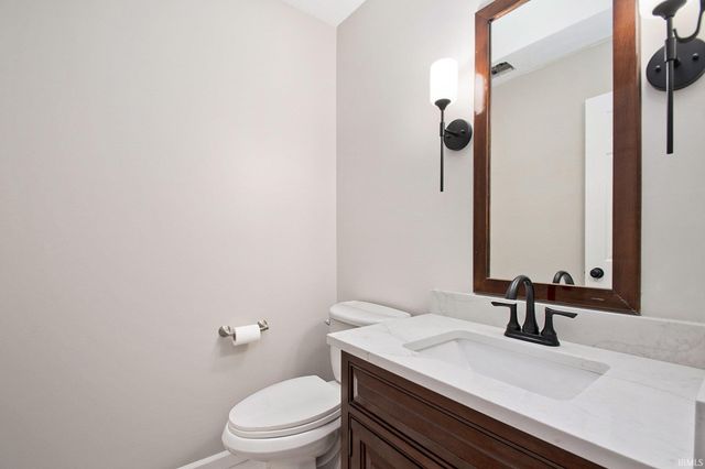 51354 Stratford Drive, Elkhart, IN 46514