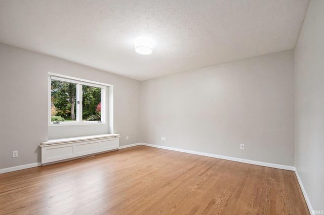 51354 Stratford Drive, Elkhart, IN 46514