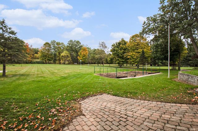 51354 Stratford Drive, Elkhart, IN 46514