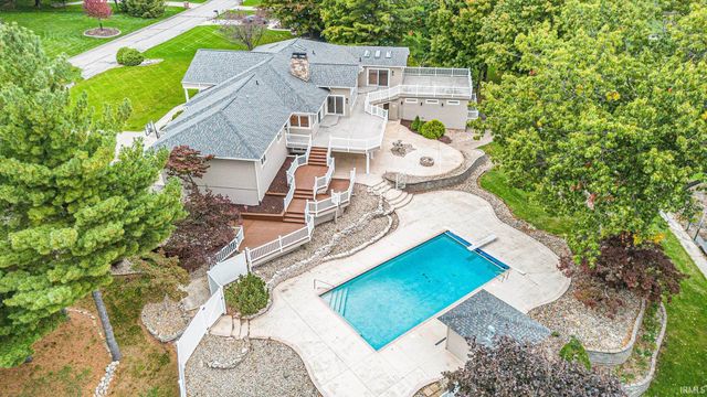 51354 Stratford Drive, Elkhart, IN 46514