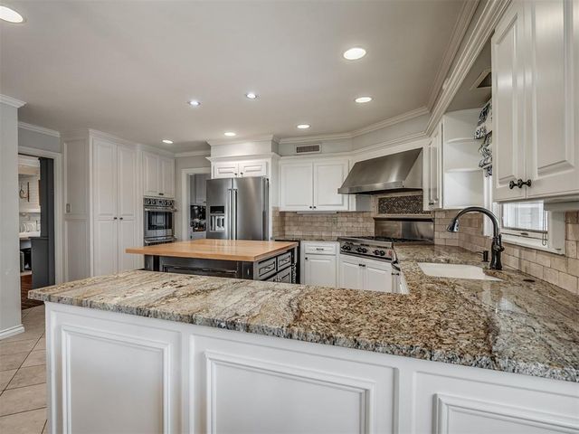 8622 Waverly Avenue, Oklahoma City, OK 73120