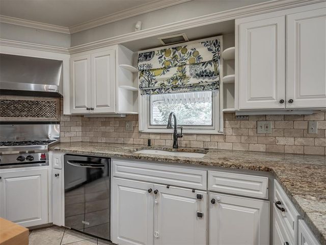 8622 Waverly Avenue, Oklahoma City, OK 73120