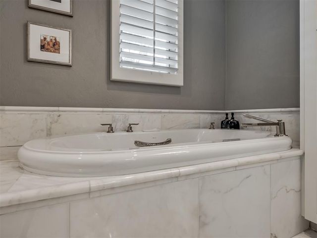 8622 Waverly Avenue, Oklahoma City, OK 73120