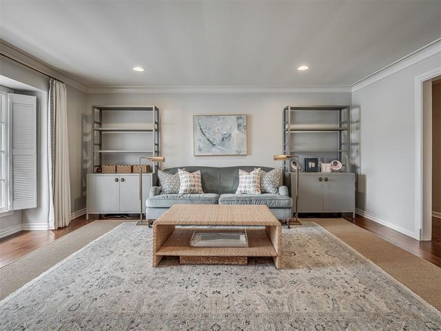 8622 Waverly Avenue, Oklahoma City, OK 73120