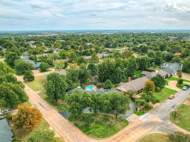 8622 Waverly Avenue, Oklahoma City, OK 73120