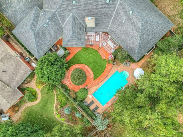 8622 Waverly Avenue, Oklahoma City, OK 73120