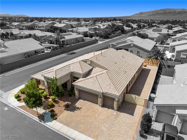 7230 Fresh Harvest Avenue, Las Vegas, NV 89131