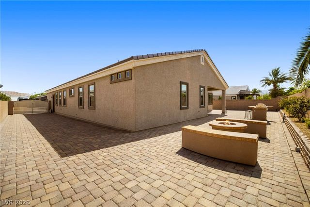 7230 Fresh Harvest Avenue, Las Vegas, NV 89131