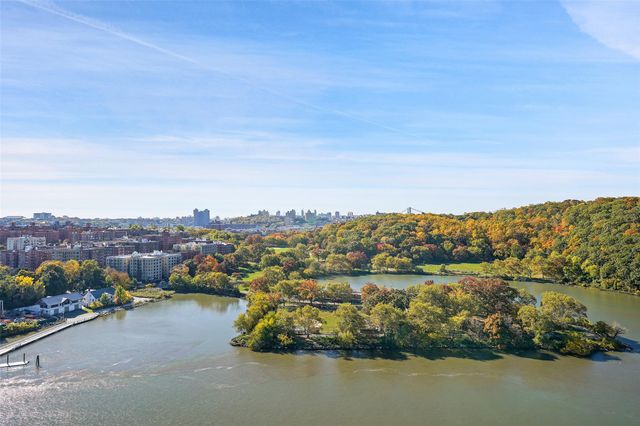 2400 Johnson Avenue 10C, Bronx, NY 10463