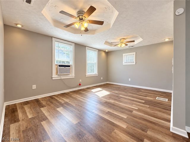 4302 Orchard Avenue, Cleveland, OH 44113