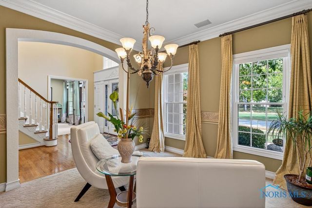 382 Osage Court, Perrysburg, OH 43551