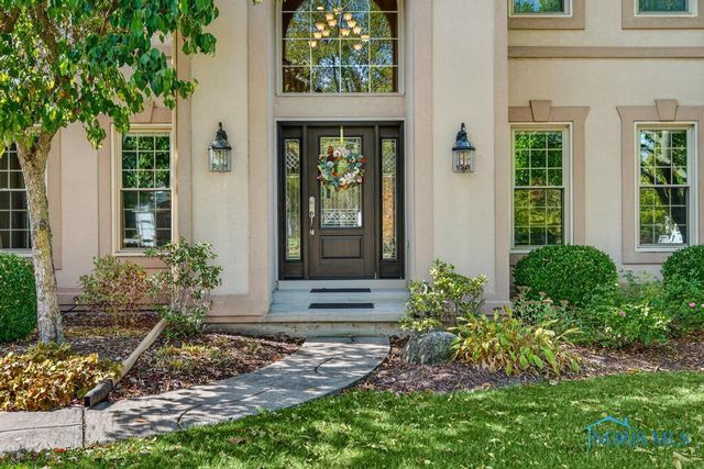 382 Osage Court, Perrysburg, OH 43551