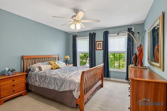 382 Osage Court, Perrysburg, OH 43551