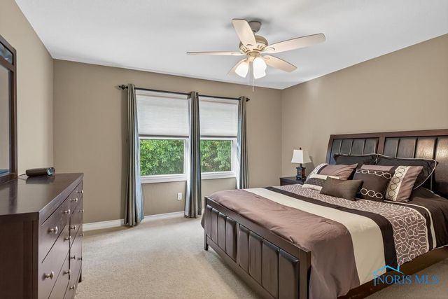 382 Osage Court, Perrysburg, OH 43551