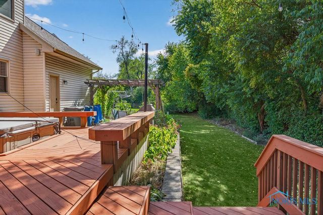 382 Osage Court, Perrysburg, OH 43551