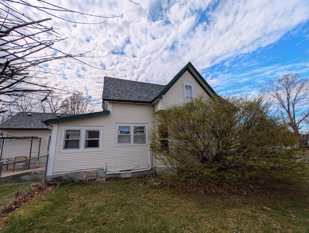 610 W Jackson Street, Marshfield, MO 65706