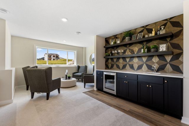 19533 Hamburg Avenue, Lakeville, MN 55044