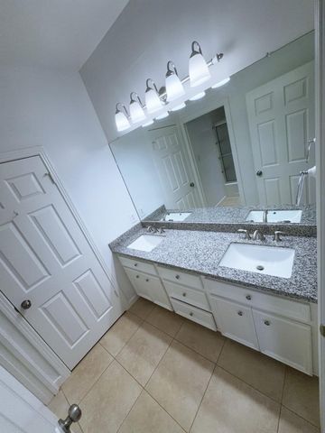 11854 Taylorcrest Road, Houston, TX 77024