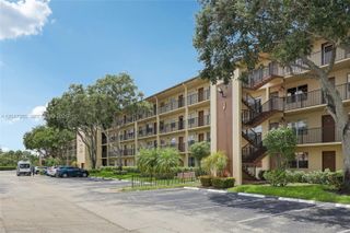 13455 SW 9th Ct 108J, Pembroke Pines, FL 33027