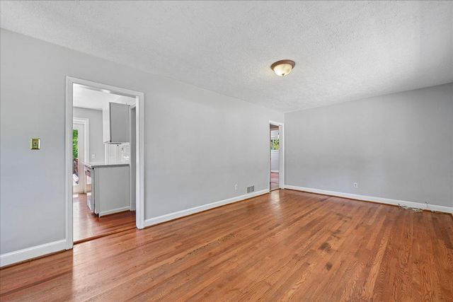 3124 PLYERS MILL, Kensington, MD 20895