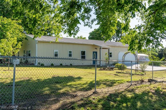 4235 E Highway 10, Greenwood, AR 72936