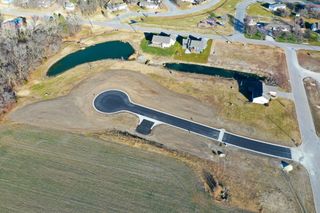 103 S Cottonwood St, Whitewater, KS 67154