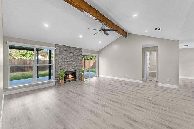 15414 Swan Creek Drive, Houston, TX 77095