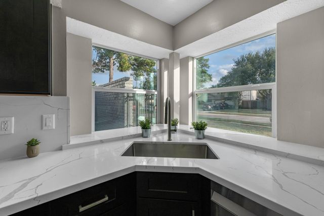 15414 Swan Creek Drive, Houston, TX 77095