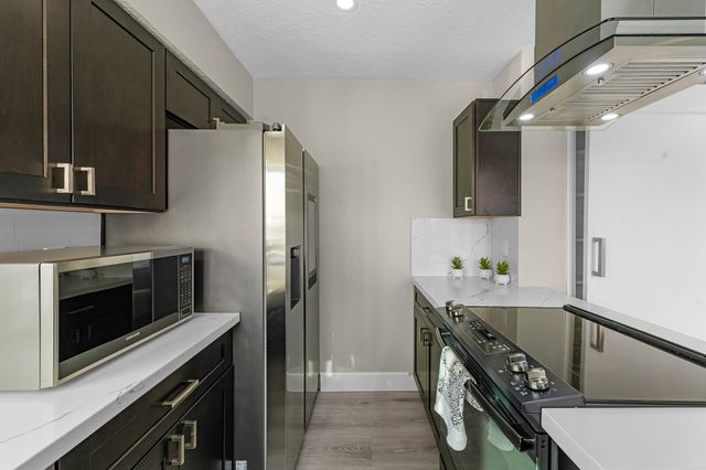 15414 Swan Creek Drive, Houston, TX 77095