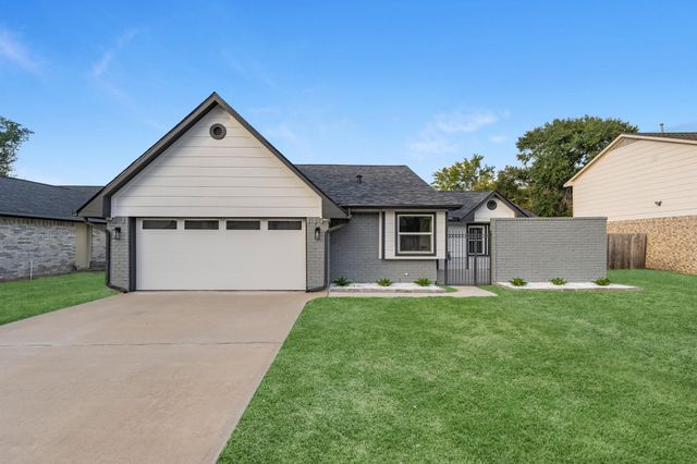 15414 Swan Creek Drive, Houston, TX 77095