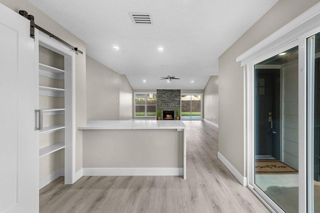 15414 Swan Creek Drive, Houston, TX 77095