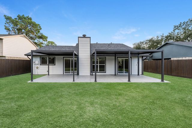 15414 Swan Creek Drive, Houston, TX 77095