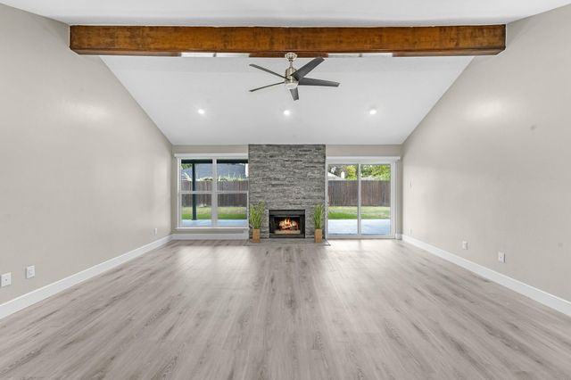 15414 Swan Creek Drive, Houston, TX 77095