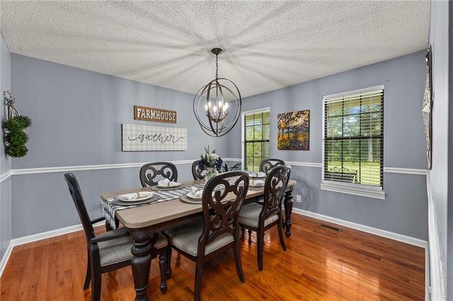400 Cable Road, Waleska, GA 30183