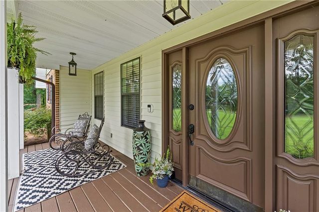 400 Cable Road, Waleska, GA 30183